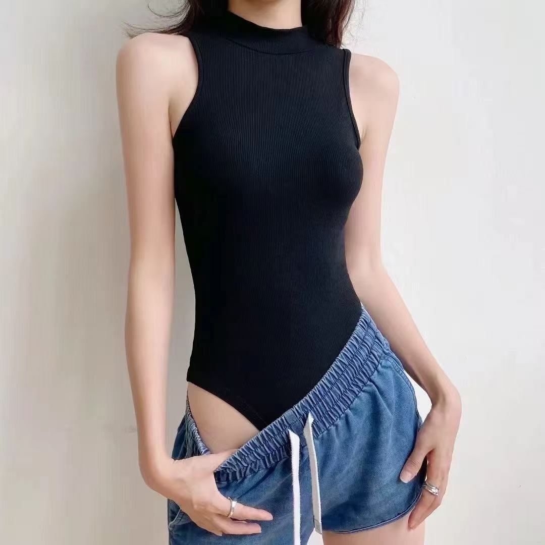 بودي سوت نسائي مثير بياقة نصف  - مراجعة Turtleneck Bodysuit وسعره