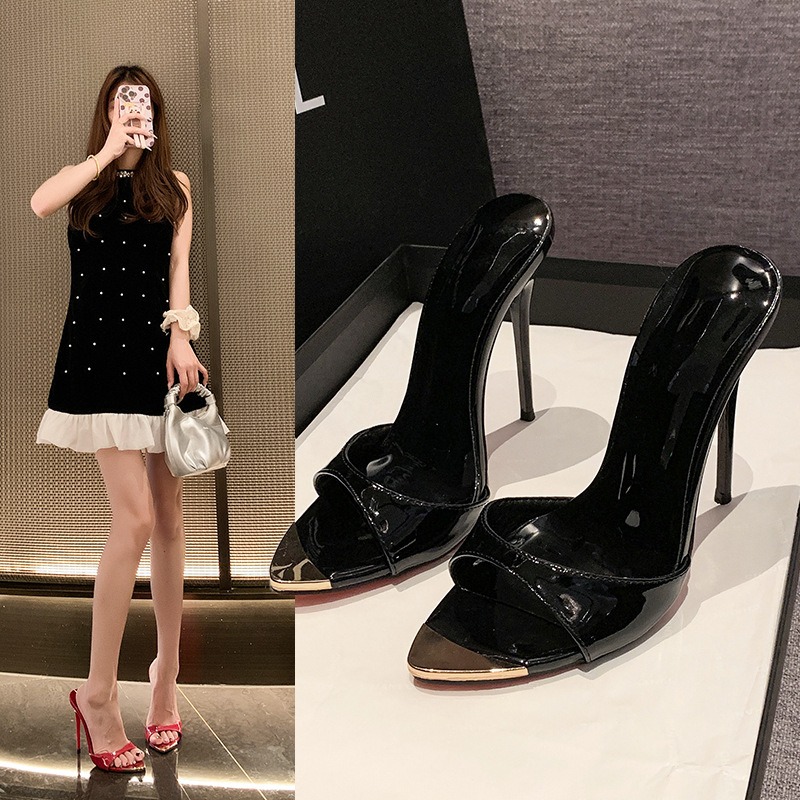 شباشب نسائية جديدة لعام 2026 ب - مراجعة Women'S Fashion Spring Summer 2026 وسعره